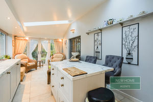 Photo 25- click for photo gallery